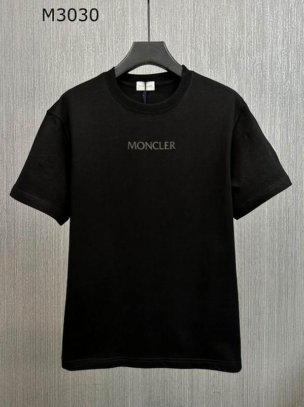 Moncler T-shirts 237